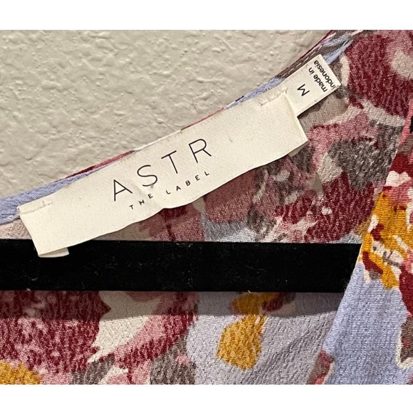 ASTR THE LABEL Blue Floral Side Wrap Romper - Picture 3 of 7